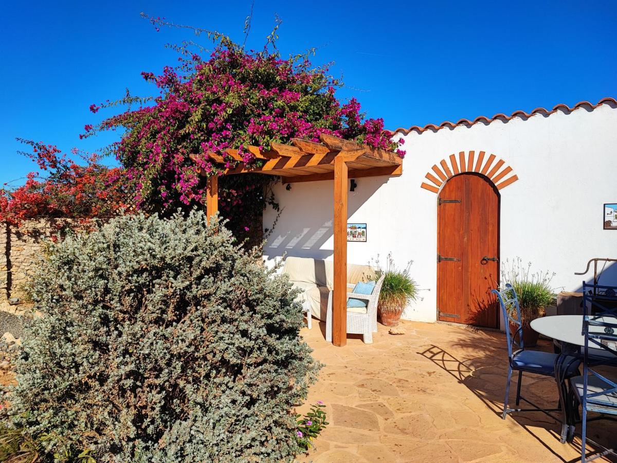 Finca El Molino B&B Fuerteventura Hospinal Exteriör bild
